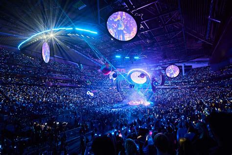 エコパアリーナ 天気 そして、雲の上の音楽会